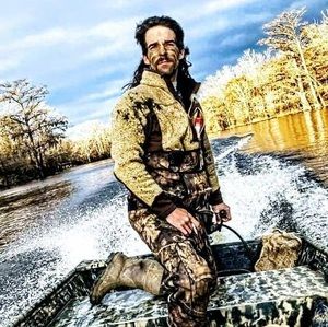 Meet your Posher, Stephen payne